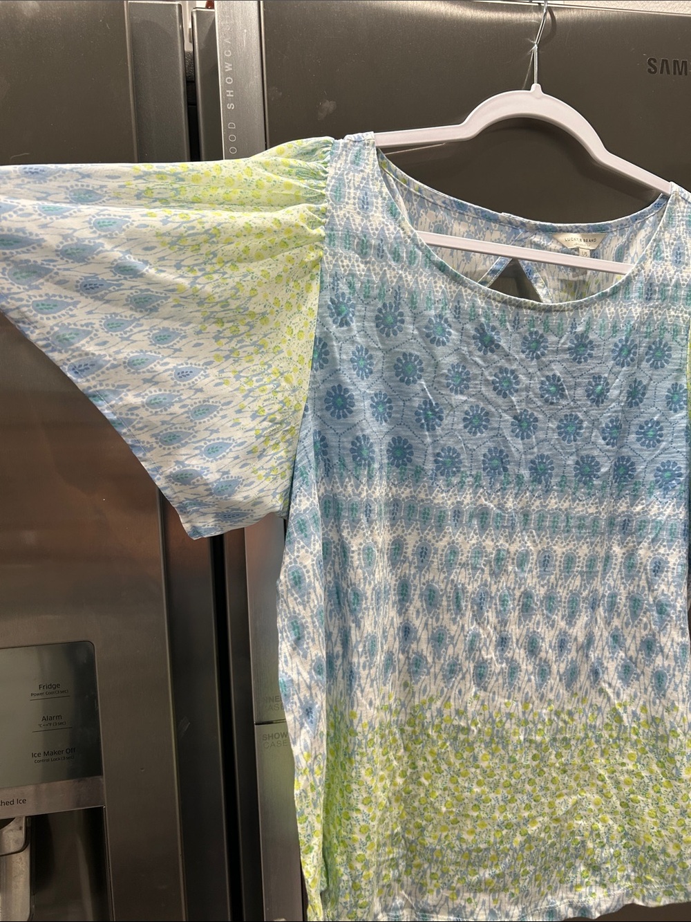 Lucky Brand Blue and Green Printed Flutter Sleeve Top - Picture 2 of 6